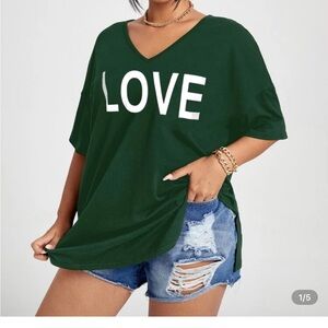 SHEIN Green 'LOVE' Short Sleeve Tee